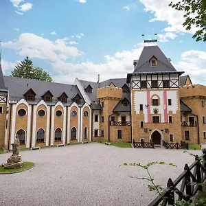 Zamek Luzec & Wellness Karlowe Wary